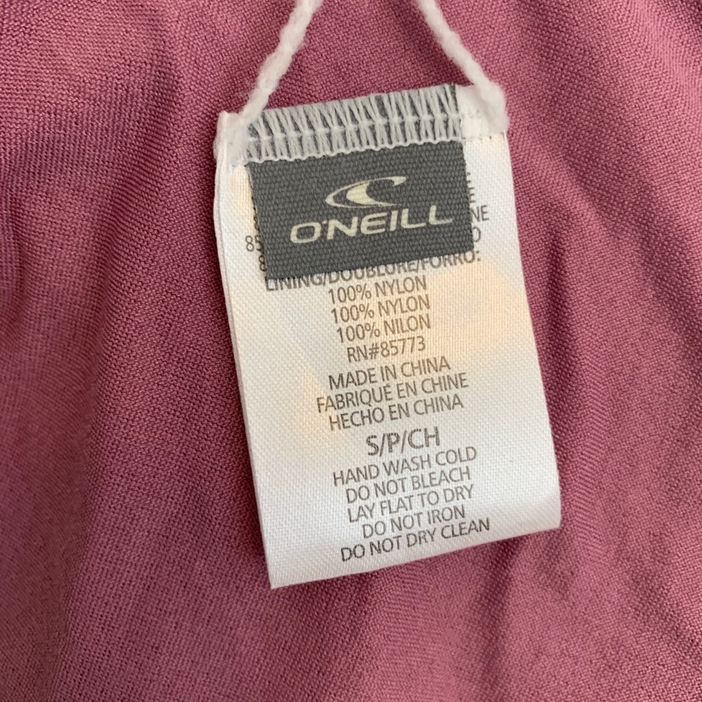new oneill salt water solid purple mauve swimsuit - Picture 4 of 4